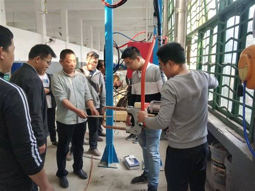 9a90961f2b81eec3b98e1b4ef02a895