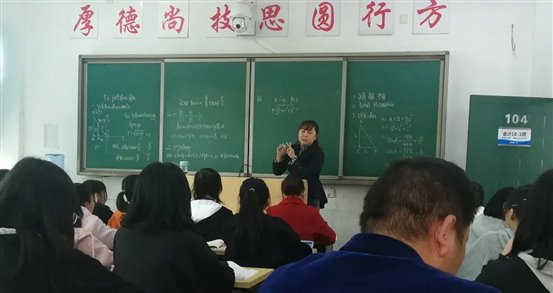 469f3756175d7ddf7b54ef93739c9a8a