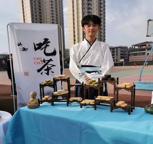 C:\Users\Administrator\Documents\WeChat Files\liujunbertha\FileStorage\Temp\1ffab5a1381505ac31df9d16d5a3b25e.jpg