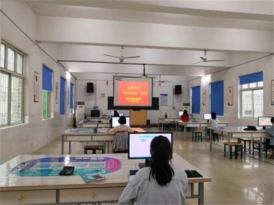 653b224fd124f8b55716a469c9312244