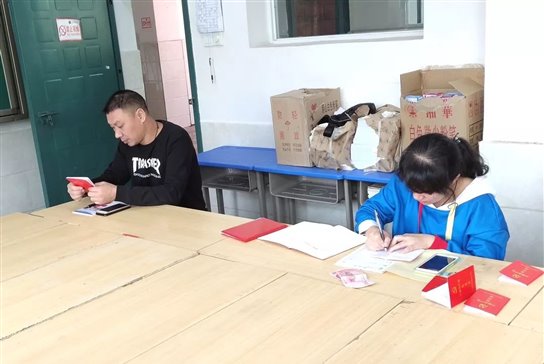 273cab29ae3eb1f66933a5d9f9efff9c