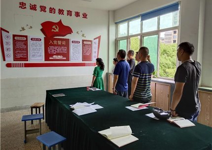 62e6d0a6266d44c061bbe28d83bdda5