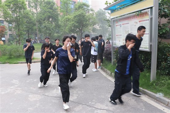 說明: C:\Users\ZhuangYe\AppData\Local\Temp\WeChat Files\126b99813cd312a69a094dc18ad20d0.jpg