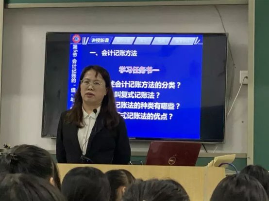 64c051750a7a825d6bb9c6420694f766