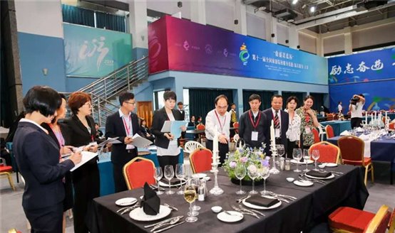 5b990cf064226c76cae3a2940b41dba3