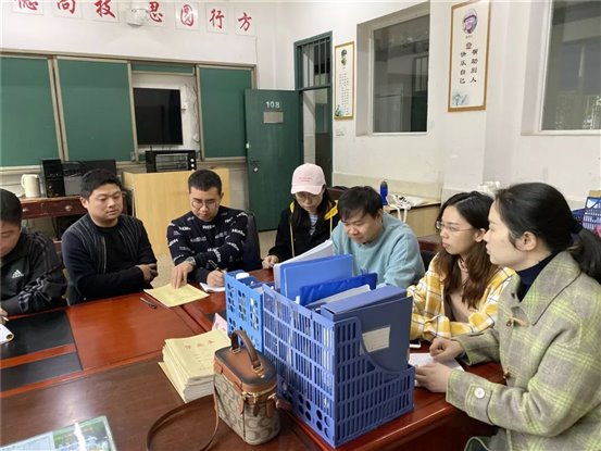 72180b1f3319cf7bcc1a8f5dbfc0ba4a