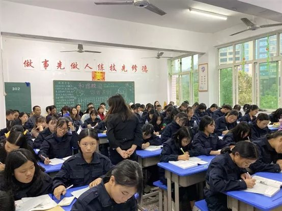 a7f2a62f8d262d6bdf95235a03ce2df6