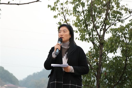 說明: de94b580be386103e23ada9f6829c17