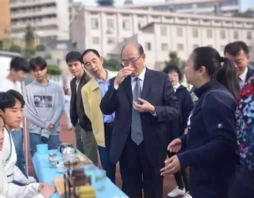 C:\Users\Administrator\Documents\WeChat Files\liujunbertha\FileStorage\Temp\83ea18157cbb6038ca331a182d8f114a.jpg