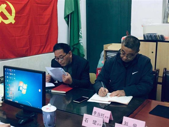 4e91923307e1aab0110de394fad76c9